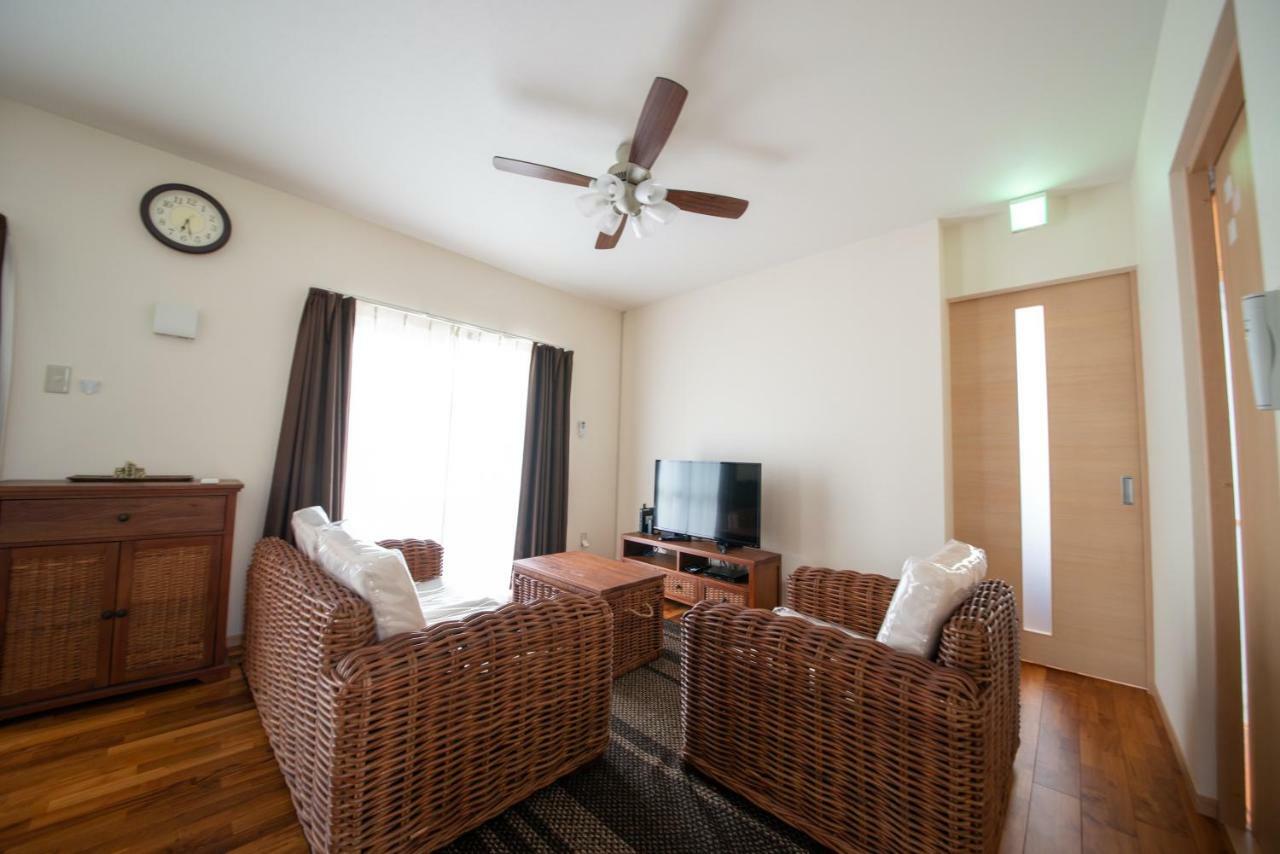Pine House In Ishigaki Villa Ishigaki  Luaran gambar